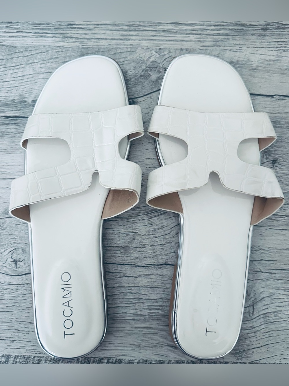 TOCAMIO Faux Croc Leather H Strap Slide Sandal NWOT